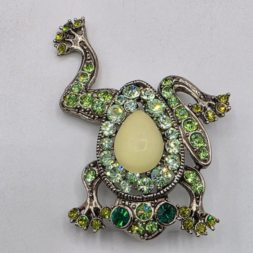 Green‎ Rhinestone Frog Brooch Silver Tone Animal Pin with Yellow Cabochon Glam
